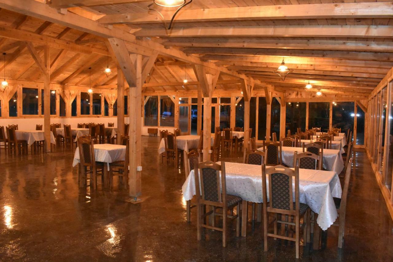 Tara Inn Resort Bastasi Zewnętrze zdjęcie