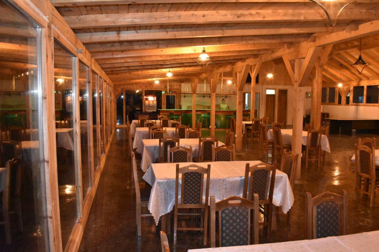 Tara Inn Resort Bastasi Zewnętrze zdjęcie
