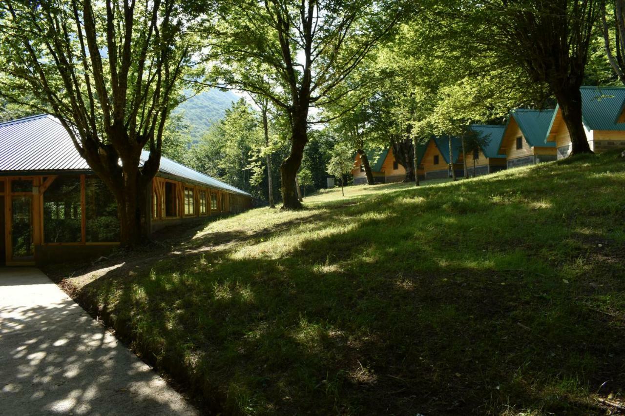 Tara Inn Resort Bastasi Zewnętrze zdjęcie