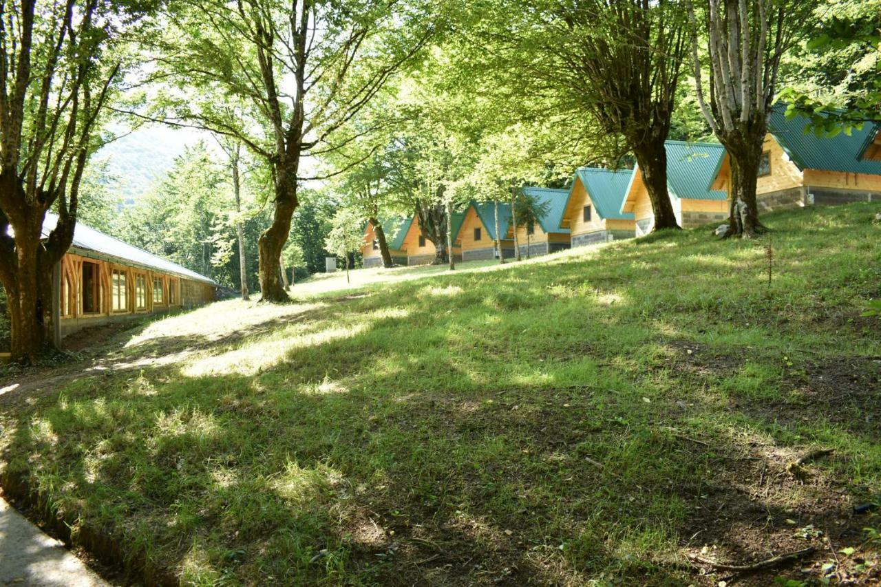 Tara Inn Resort Bastasi Zewnętrze zdjęcie